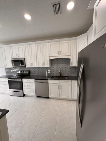 6758 VIA REGINA, Boca Raton, FL 33433
