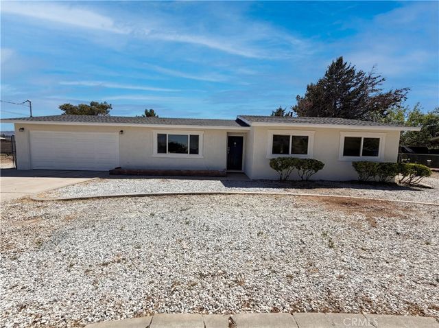 15011 Mission Street, Hesperia, CA 92345