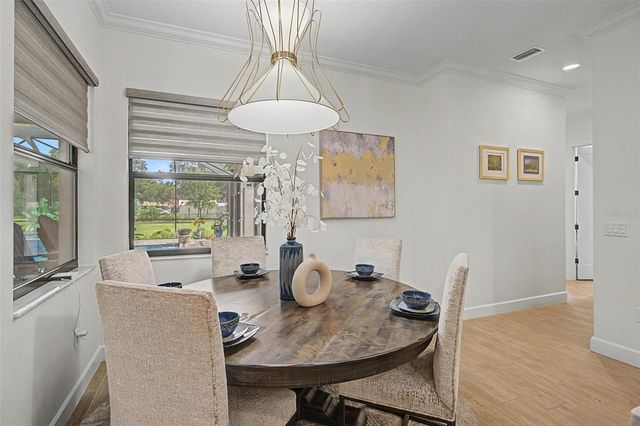 218 HAWK TALON DRIVE, Lithia, FL 33547