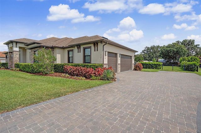 218 HAWK TALON DRIVE, Lithia, FL 33547