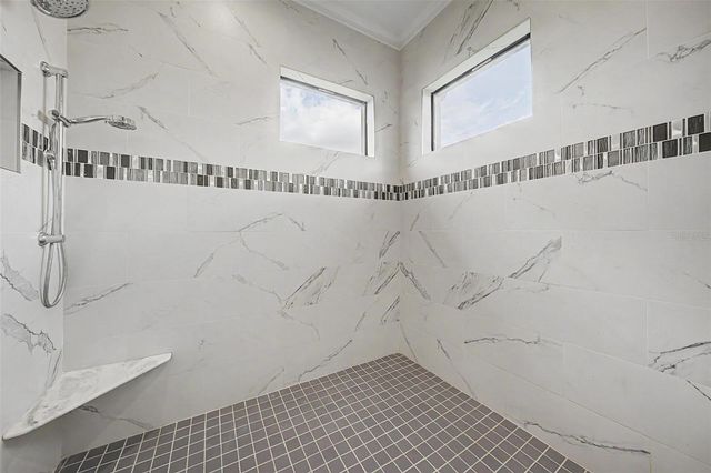 218 HAWK TALON DRIVE, Lithia, FL 33547