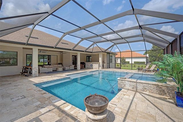 218 HAWK TALON DRIVE, Lithia, FL 33547