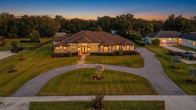 218 HAWK TALON DRIVE, Lithia, FL 33547