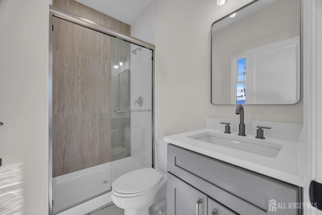 265 W Prescott N Avenue, Edison, NJ 08820