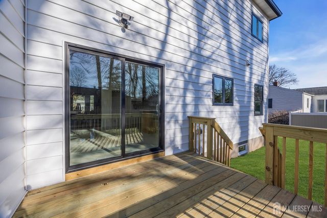 265 W Prescott N Avenue, Edison, NJ 08820