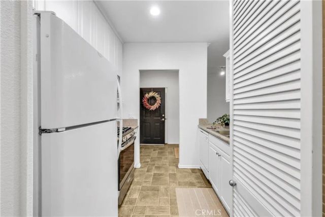 3212 Watermarke PL, Irvine, CA 92612
