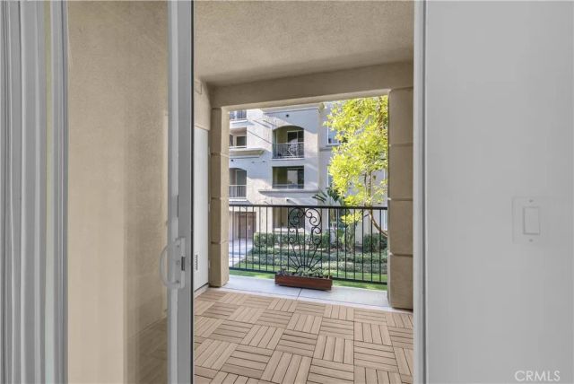 3212 Watermarke PL, Irvine, CA 92612