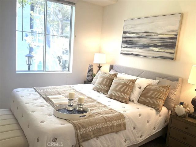 3212 Watermarke PL, Irvine, CA 92612