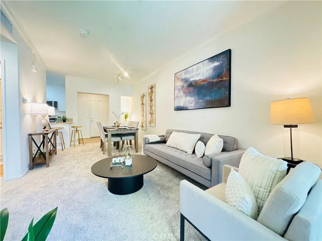 3212 Watermarke PL, Irvine, CA 92612