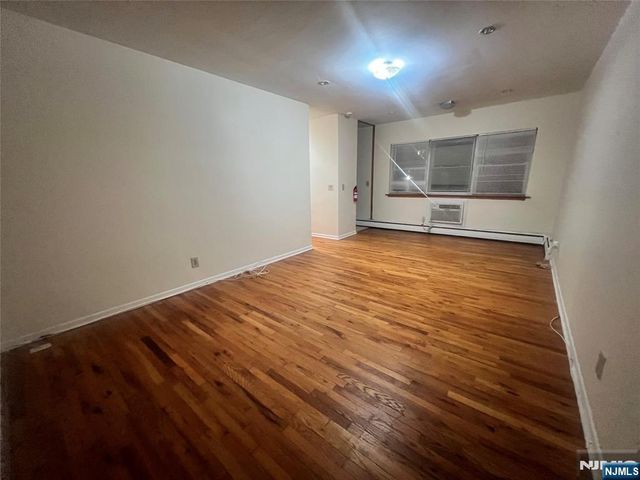 239 Crescent Lane 1, Cliffside Park, NJ 07010