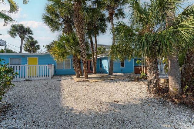 604 AVENIDA DE MAYO, Sarasota, FL 34242