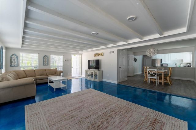 604 AVENIDA DE MAYO, Sarasota, FL 34242