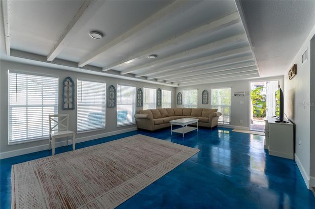 604 AVENIDA DE MAYO, Sarasota, FL 34242