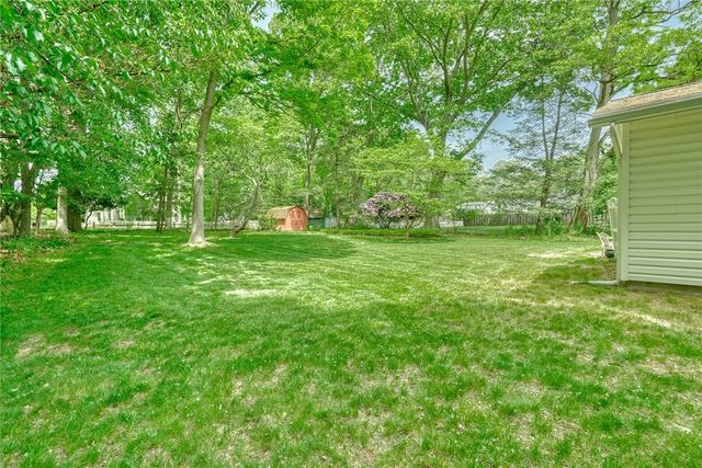 226 Dickinson Road, Webster, NY 14580