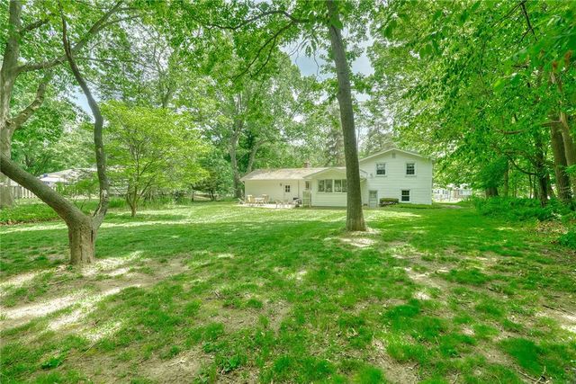226 Dickinson Road, Webster, NY 14580