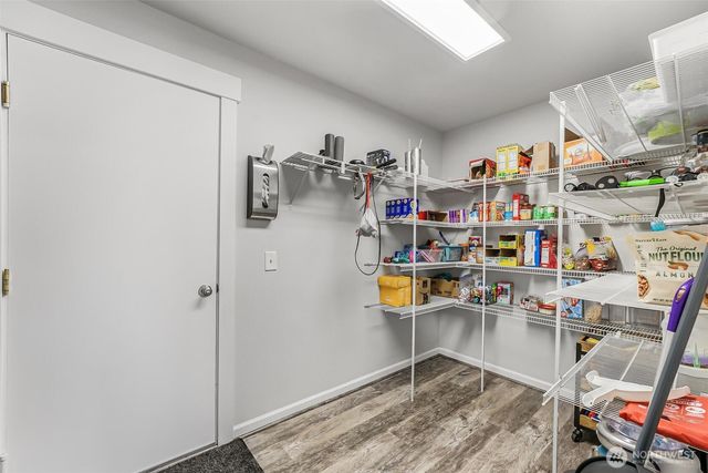 205 Roberts St NE, Orting, WA 98360