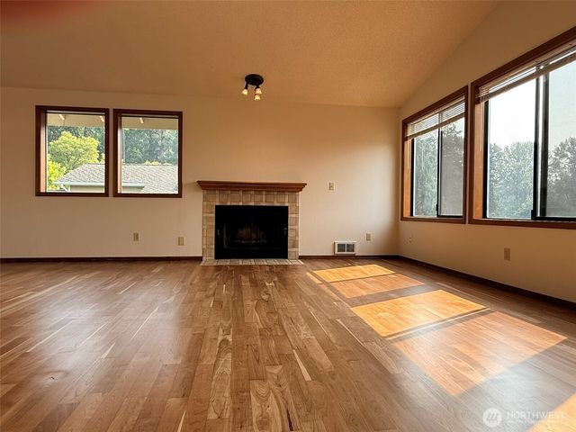 19242 98th Avenue S, Renton, WA 98055