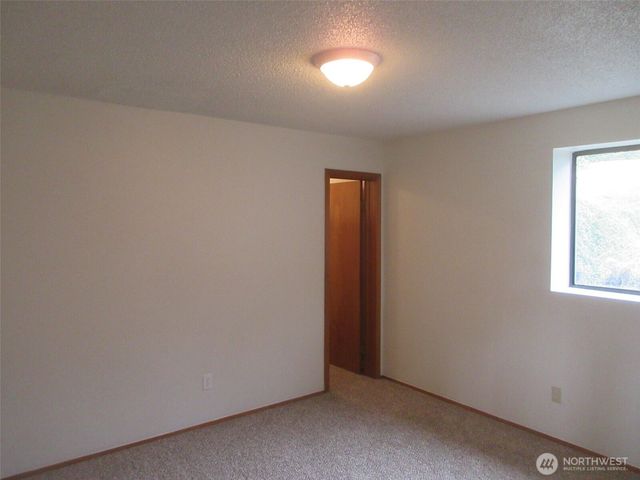 19242 98th Avenue S, Renton, WA 98055