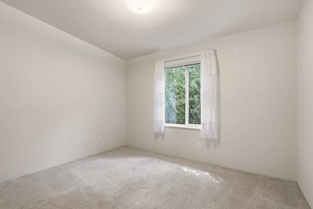 1604 N Hodges Ln, Spokane Valley, WA 99016