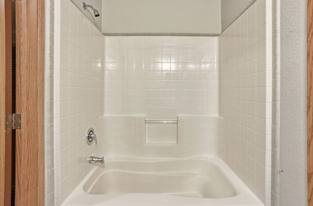 1604 N Hodges Ln, Spokane Valley, WA 99016