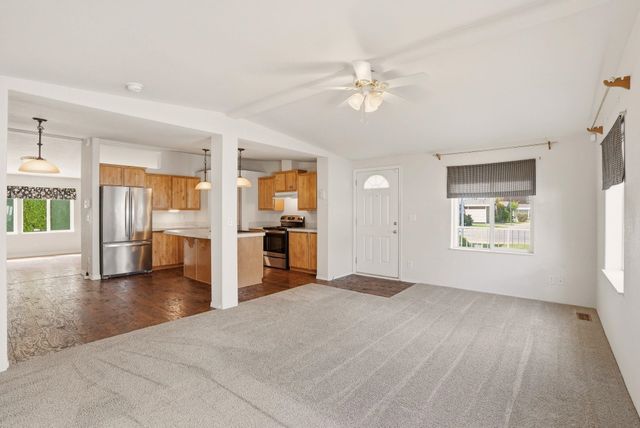 1604 N Hodges Ln, Spokane Valley, WA 99016