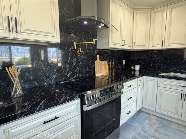 25051 Crestview Drive, Loma Linda, CA 92354