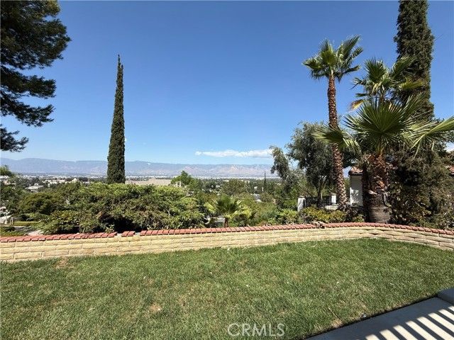 25051 Crestview Drive, Loma Linda, CA 92354