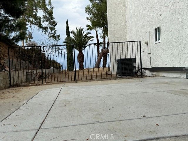 25051 Crestview Drive, Loma Linda, CA 92354