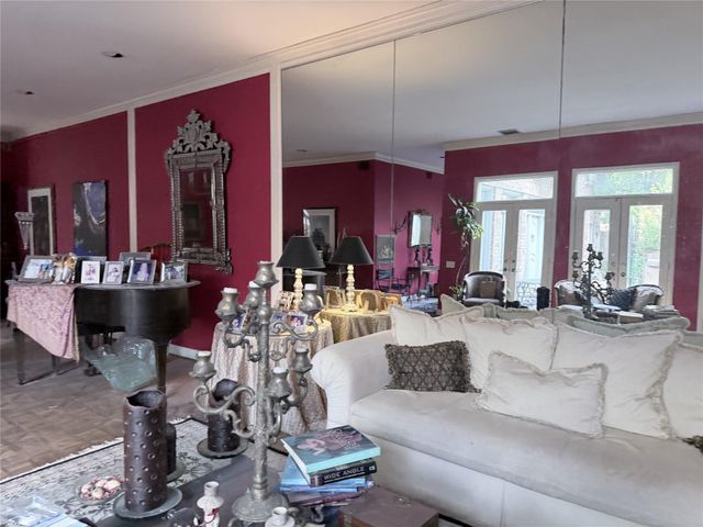 1499 Potomac Drive, Houston, TX 77057