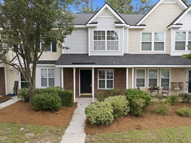 903 Elm Hall Circle, Summerville, SC 29483