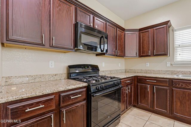 14458 VINCENT KALEL, El Paso, TX 79938