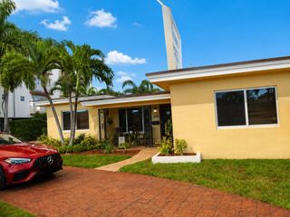1743 RODMAN Street, Hollywood, FL 33020