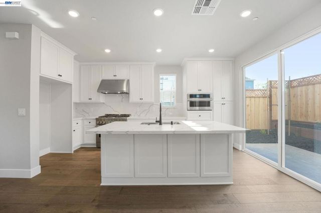 798 Abigail Place, Walnut Creek, CA 94598