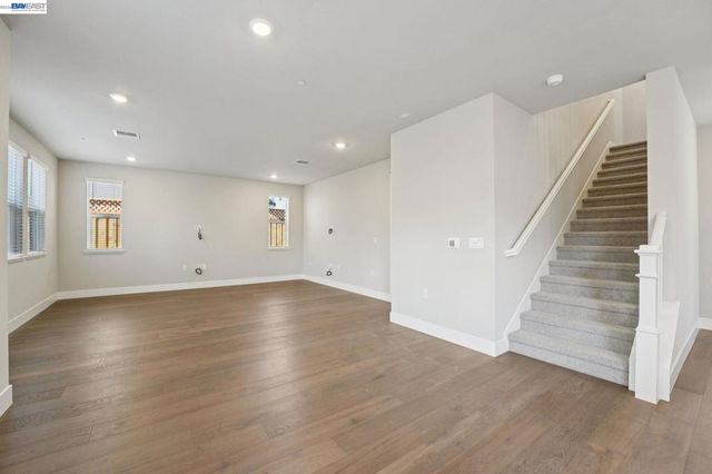 798 Abigail Place, Walnut Creek, CA 94598