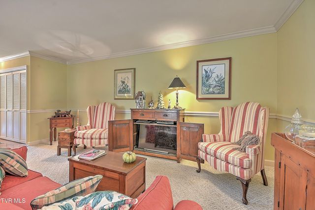 2000 West Manor Court 2000, Kingsport, TN 37660