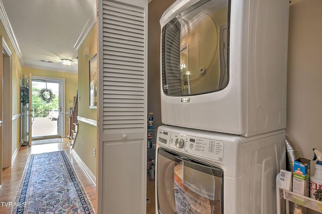 2000 West Manor Court 2000, Kingsport, TN 37660