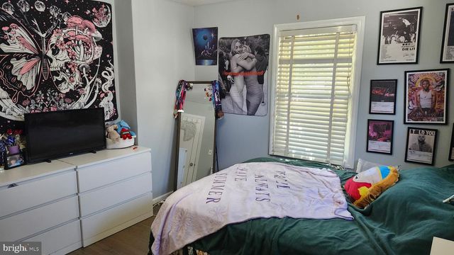 24 FORMAN DR, Hamilton, NJ 08690