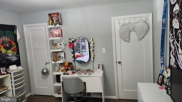 24 FORMAN DR, Hamilton, NJ 08690