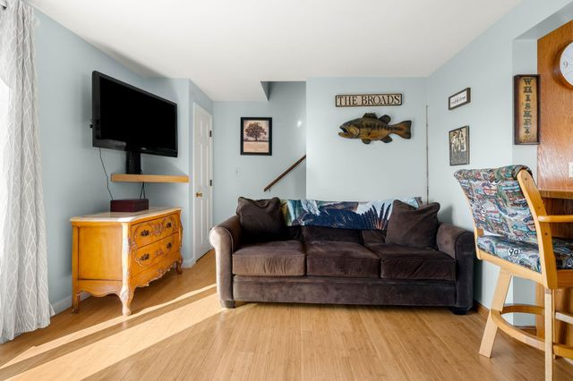 147 Weirs Blvd Unit 5, Laconia, NH 03246