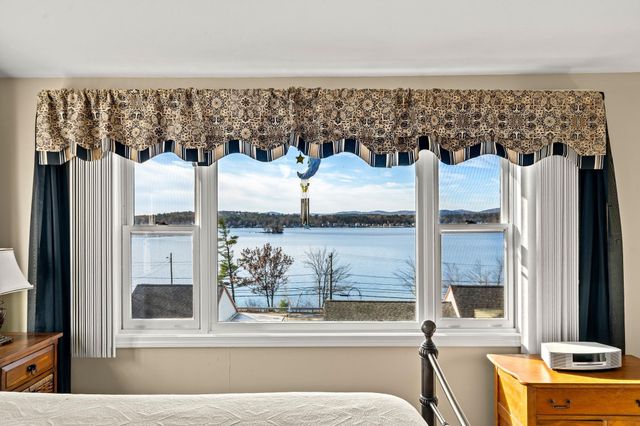 147 Weirs Blvd Unit 5, Laconia, NH 03246