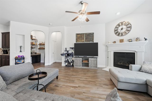 3100 Masthead Drive, Denton, TX 76210