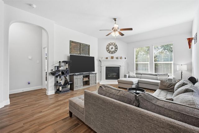 3100 Masthead Drive, Denton, TX 76210