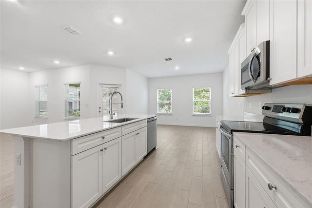 2208 NW 89TH WAY, Gainesville, FL 32606
