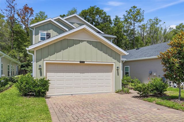 2208 NW 89TH WAY, Gainesville, FL 32606