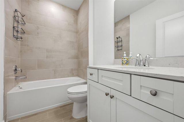 2208 NW 89TH WAY, Gainesville, FL 32606