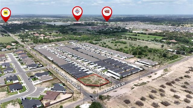 1421 S Xanthia Street, Alton, TX 78573