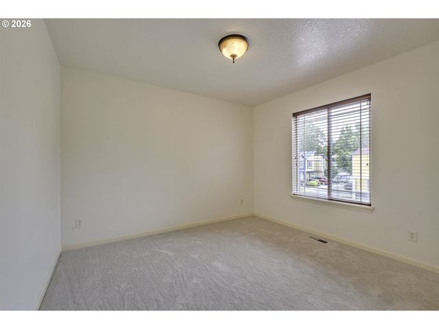 3181 Sw 173RD Ave, Beaverton, OR 97003