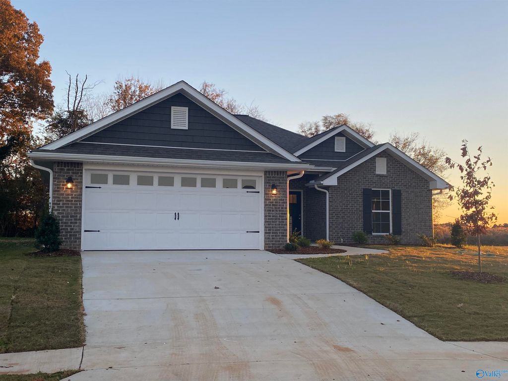 158 Abercorn Drive, Madison, AL 35756