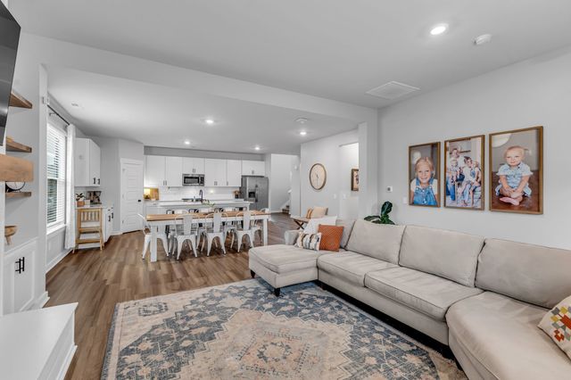 417 Irwin Way, Spring Hill, TN 37174