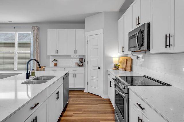 417 Irwin Way, Spring Hill, TN 37174